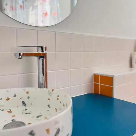 Le Pop Vintage Apartment